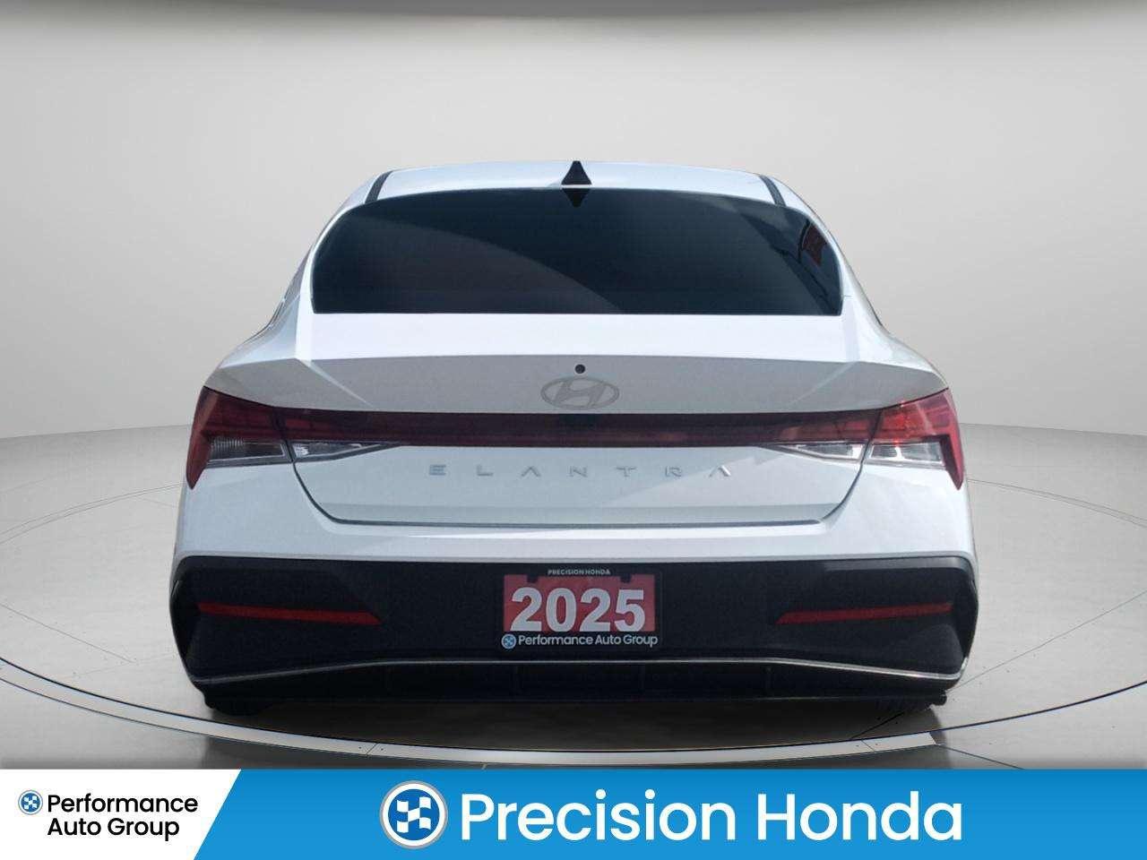 2025 Hyundai Elantra Preferred Leather Sunroof Alloy Wheels Navigation Photo