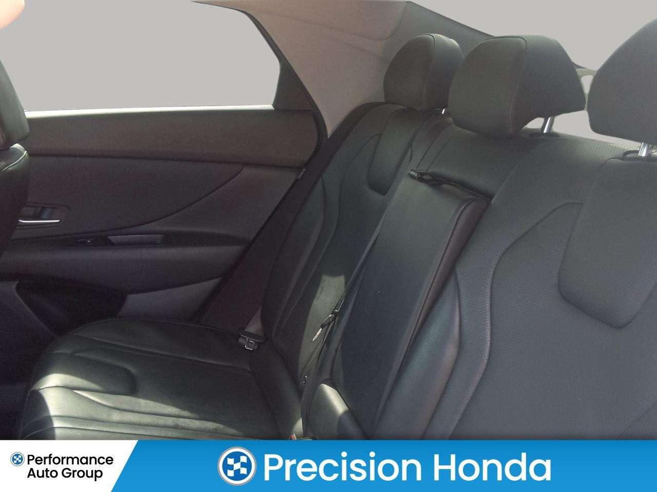 2025 Hyundai Elantra Preferred Leather Sunroof Alloy Wheels Navigation Photo