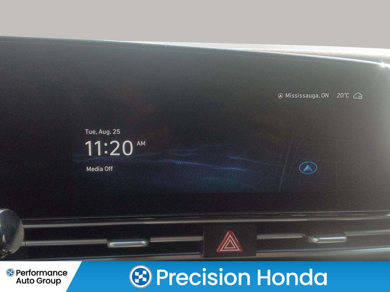 2025 Hyundai Elantra Preferred Leather Sunroof Alloy Wheels Navigation Photo