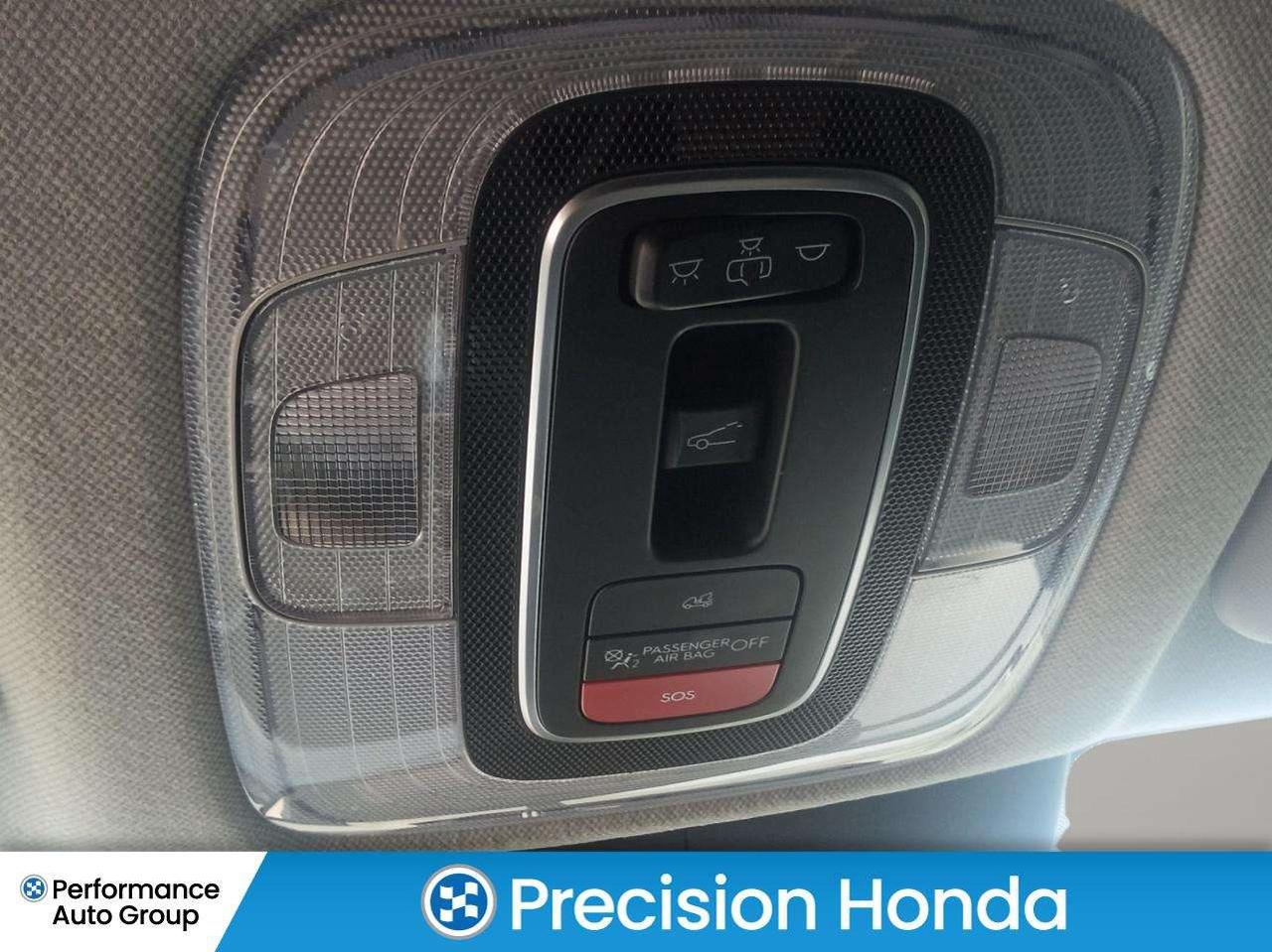 2025 Hyundai Elantra Preferred Leather Sunroof Alloy Wheels Navigation Photo
