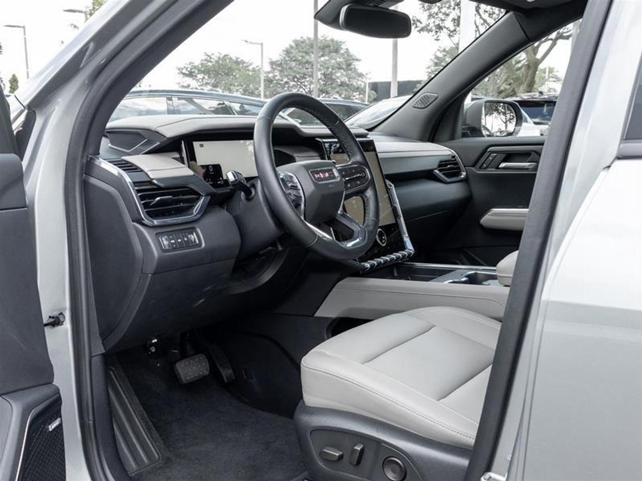 2024 GMC Acadia Elevation 4dr All-Wheel Drive Photo