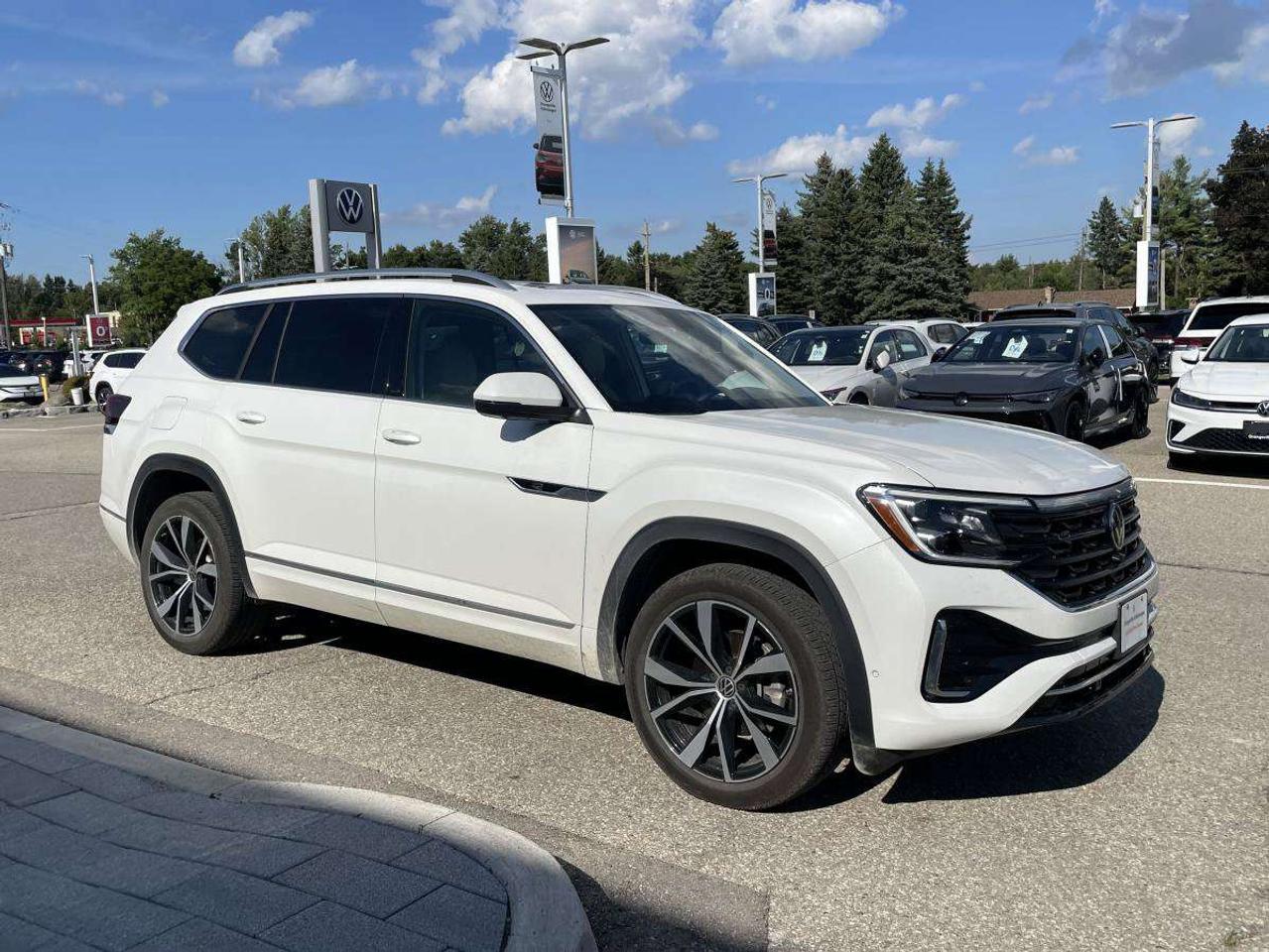 2025 Volkswagen Atlas Execline 2.0 TSI 4MOTION Photo