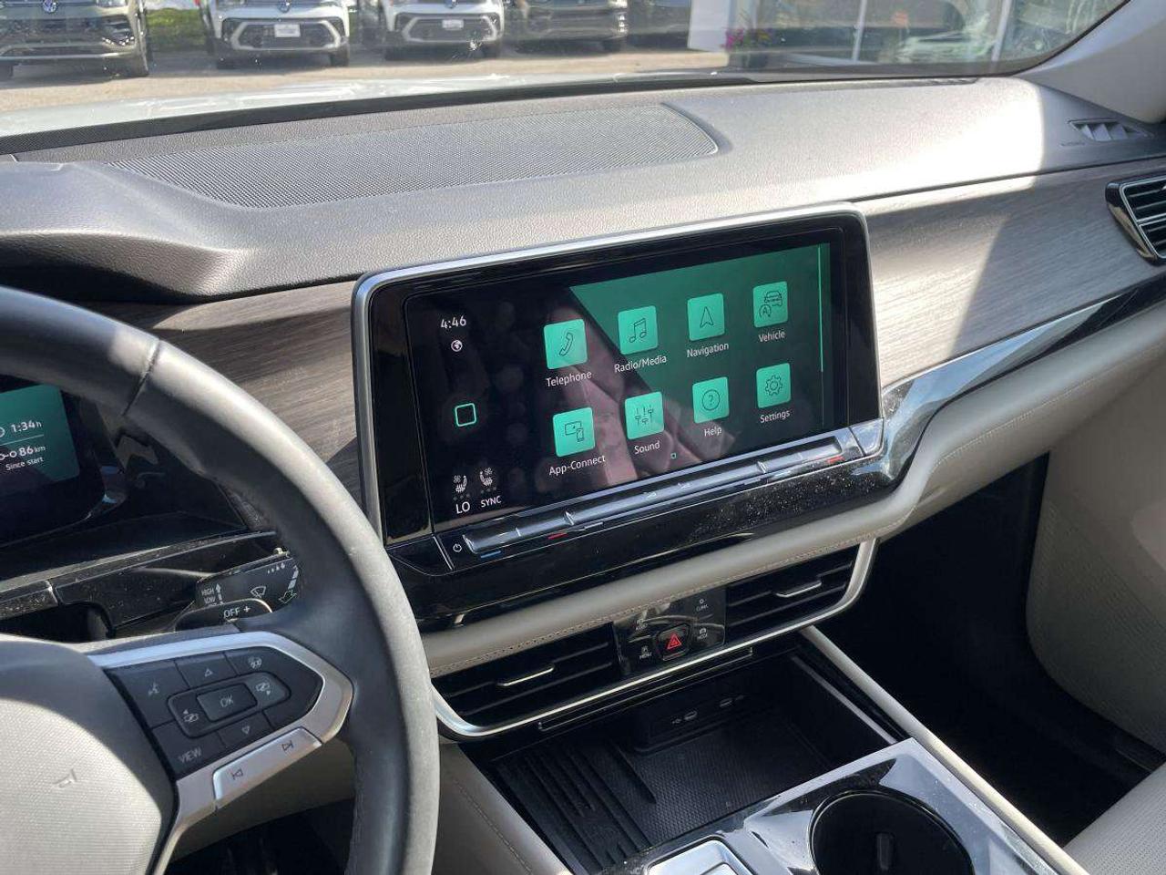 2025 Volkswagen Atlas Execline 2.0 TSI 4MOTION Photo
