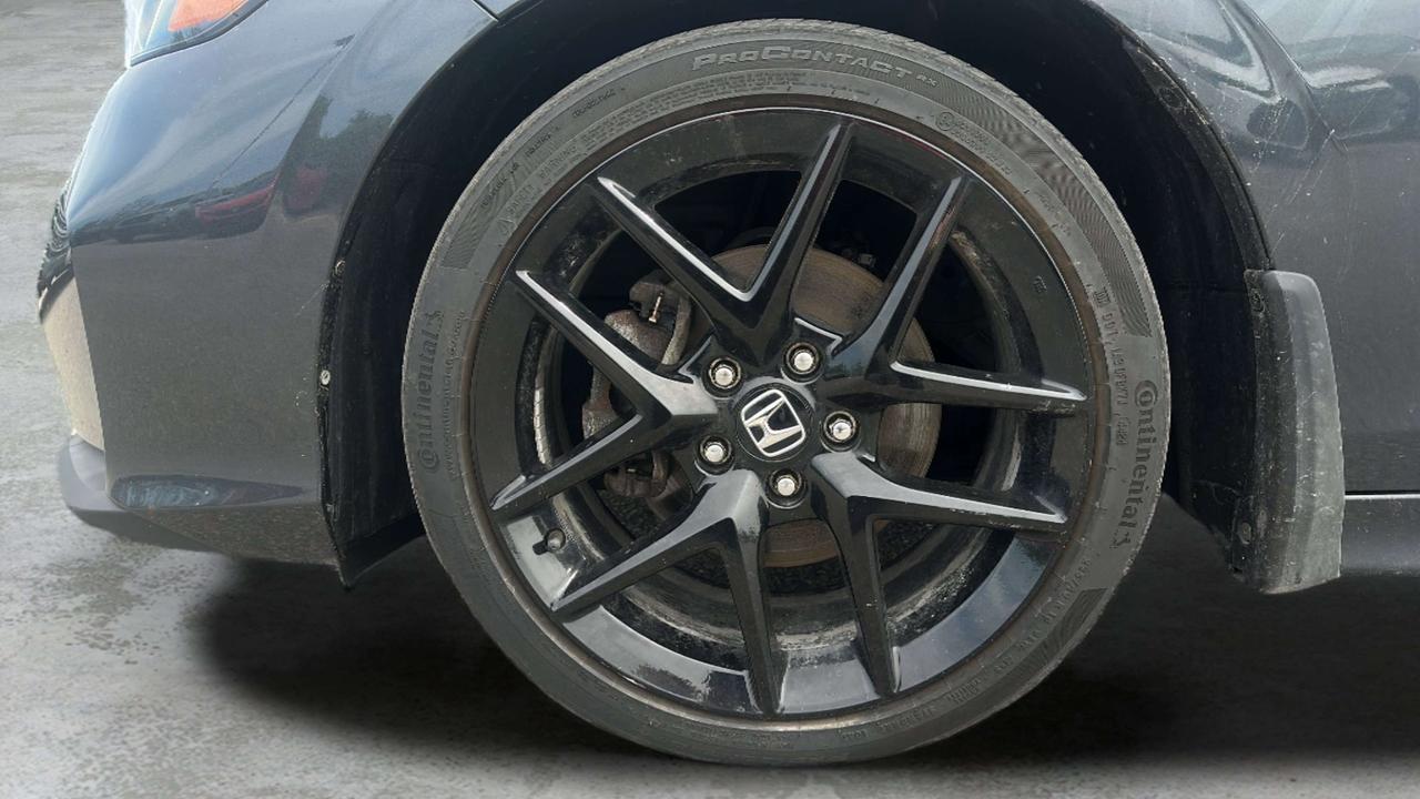 2025 Honda Civic Sport Photo