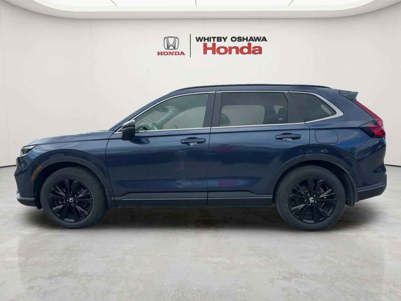 2025 Honda CR-V Touring Photo2