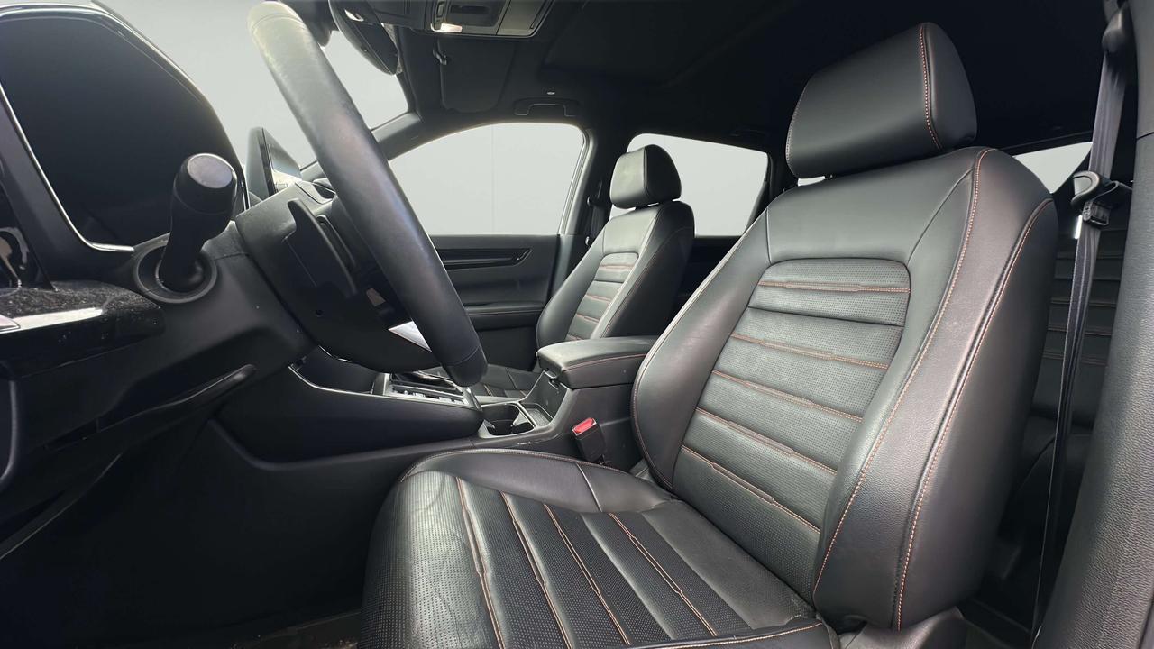 2025 Honda CR-V Touring Photo