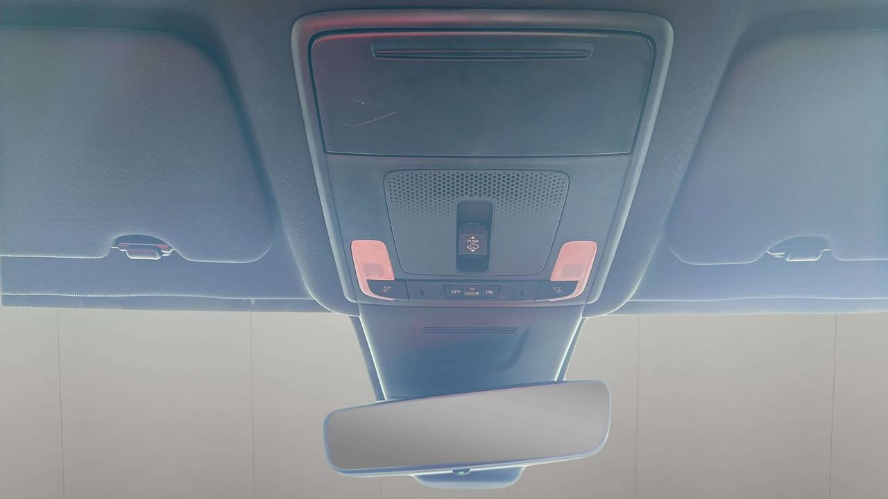 2025 Honda CR-V Touring Photo