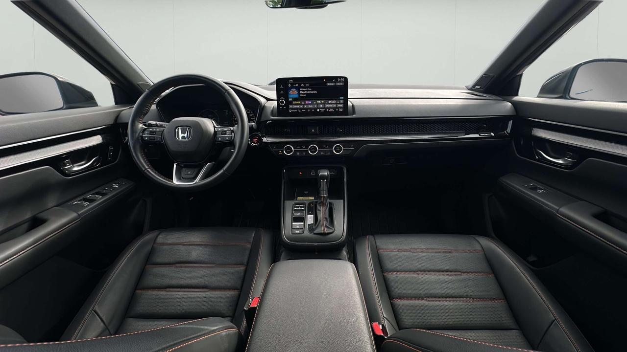 2025 Honda CR-V Touring Photo