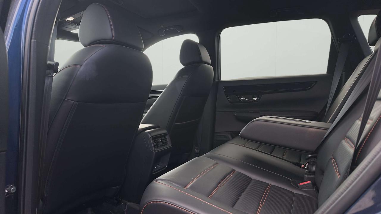 2025 Honda CR-V Touring Photo