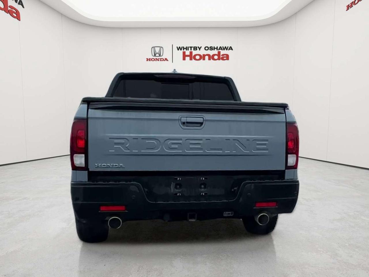 2025 Honda Ridgeline Black Edition Photo