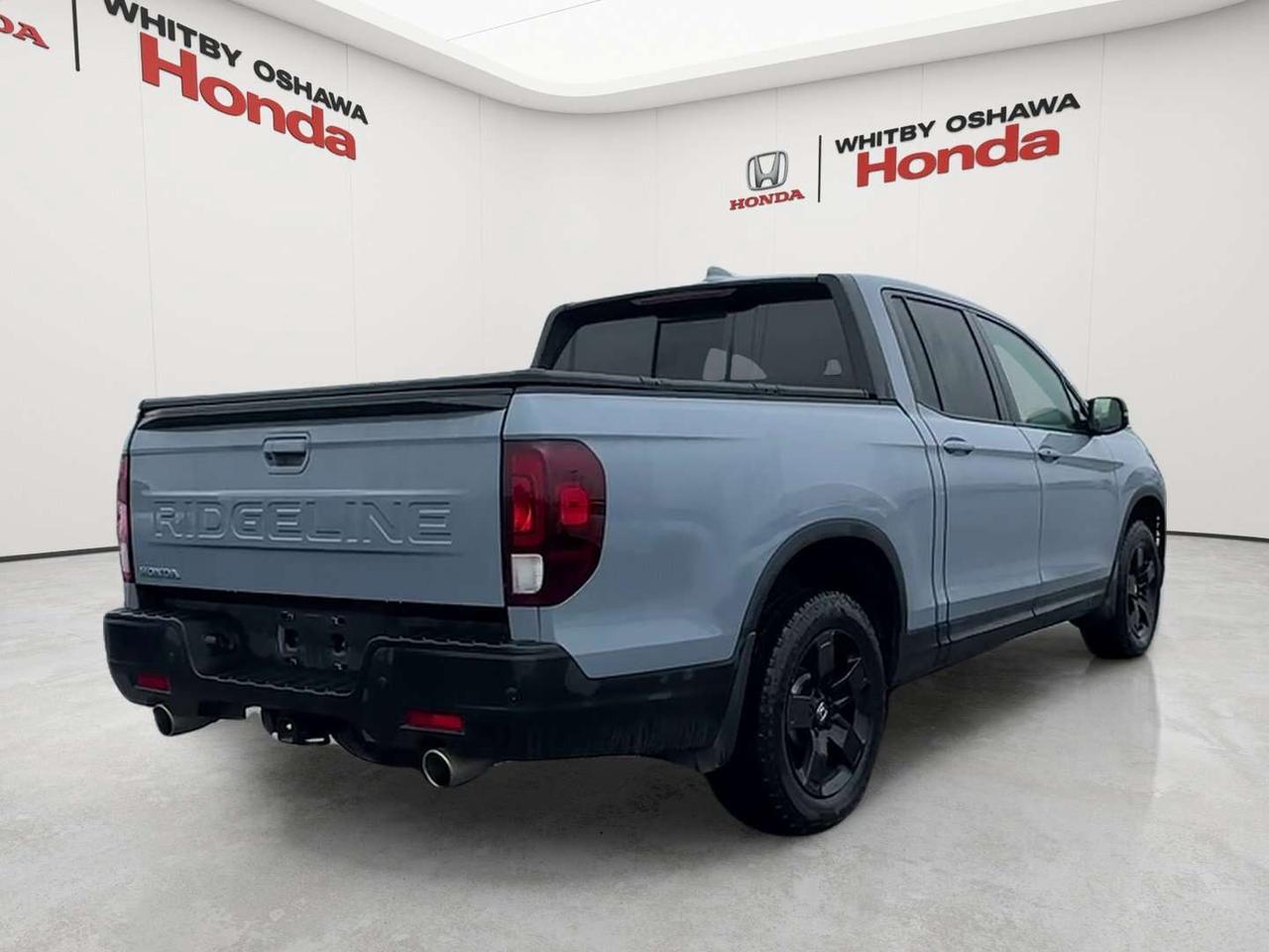 2025 Honda Ridgeline Black Edition Photo
