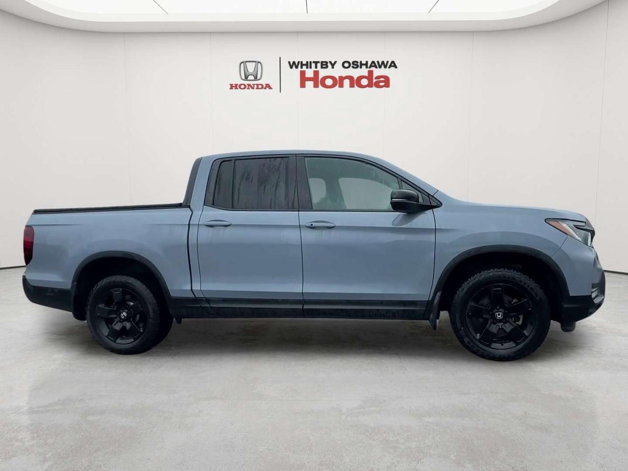 2025 Honda Ridgeline Black Edition Photo