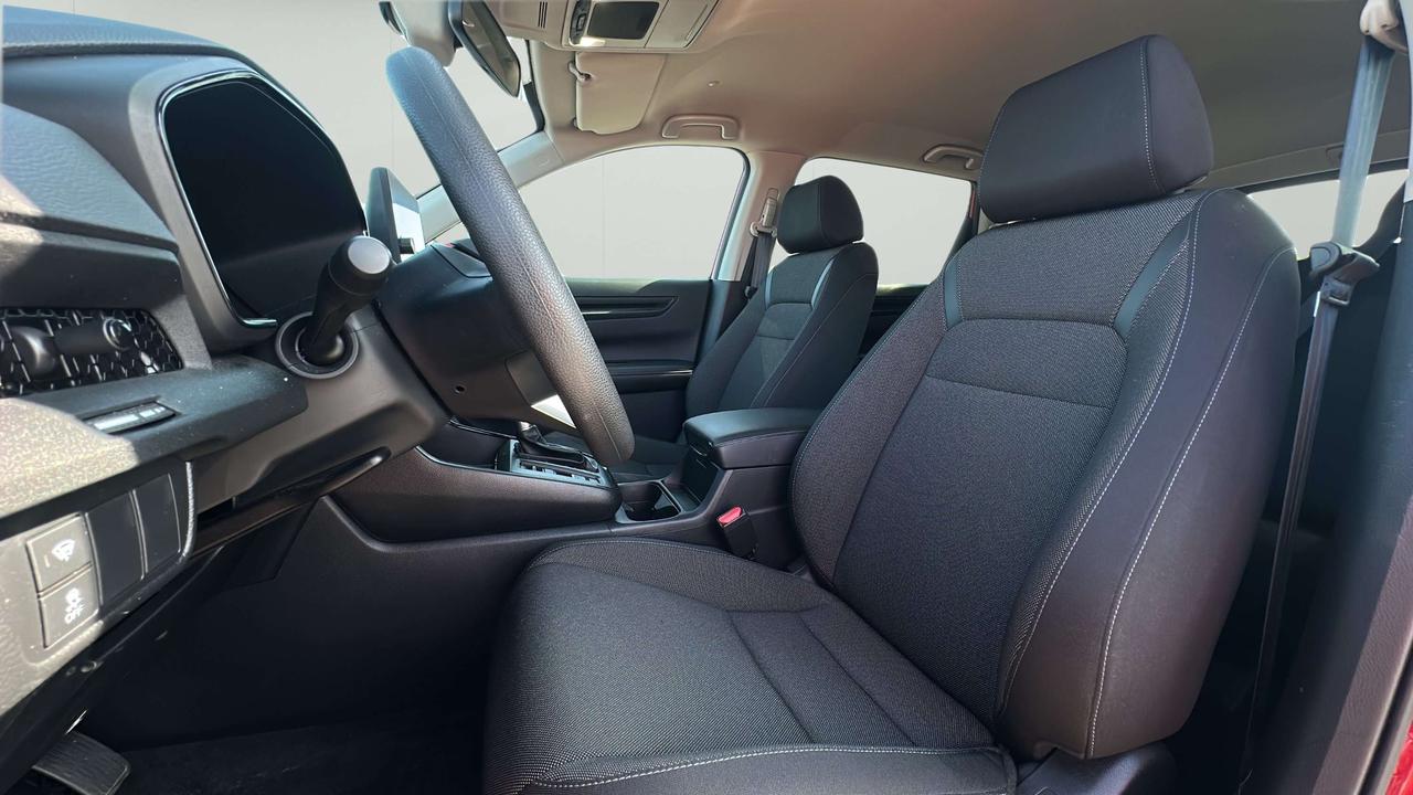 2025 Honda CR-V LX Photo