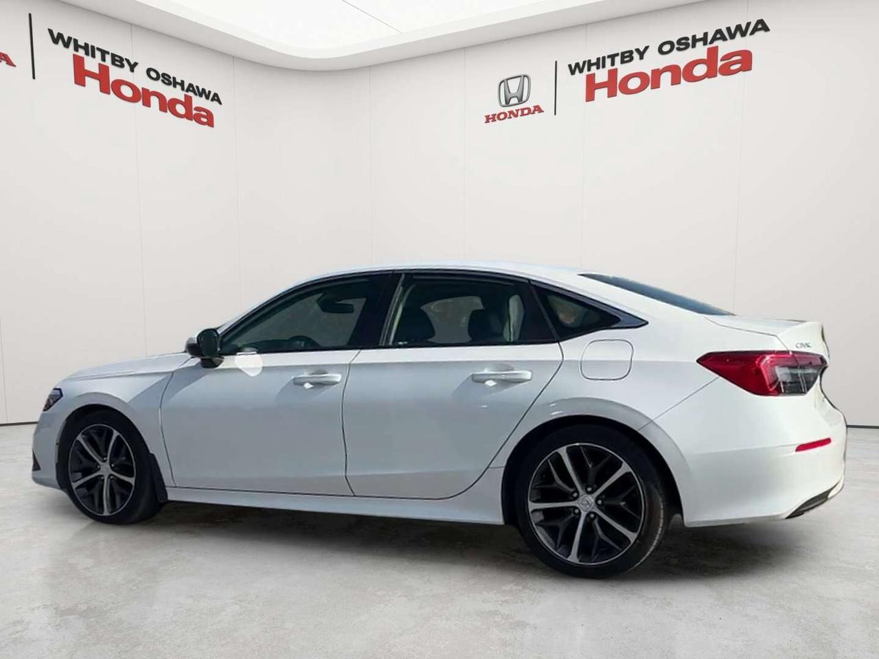 2024 Honda Civic Touring Photo