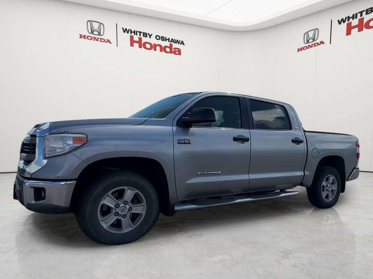 2015 Toyota Tundra SR5 Photo1