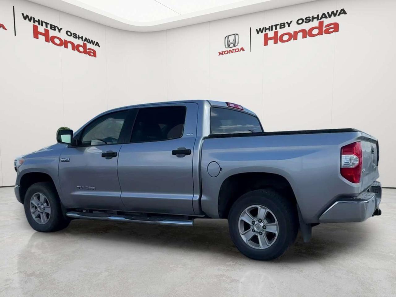 2015 Toyota Tundra SR5 Photo