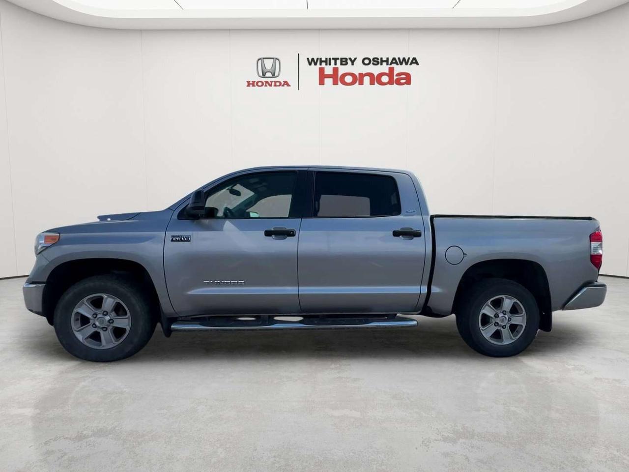 2015 Toyota Tundra SR5 Photo