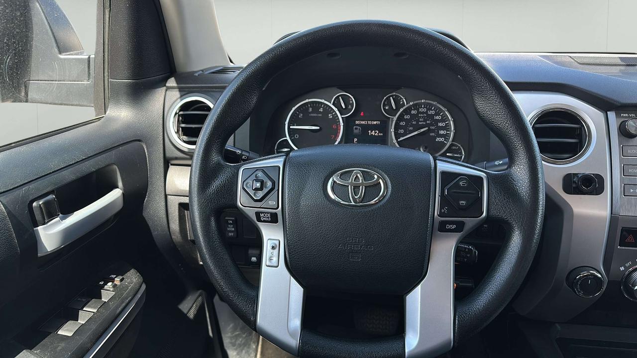 2015 Toyota Tundra SR5 Photo