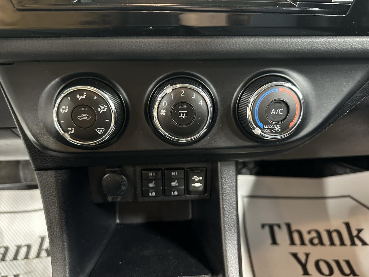 2015 Toyota Corolla S Photo38