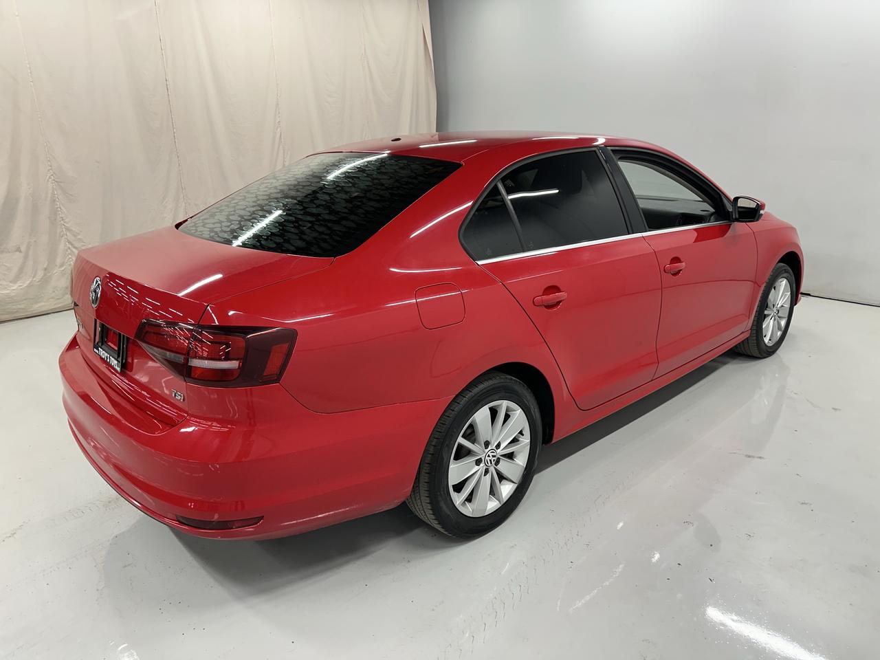 2016 Volkswagen Jetta 4dr 1.4 TSI Auto Trendline+ Photo27