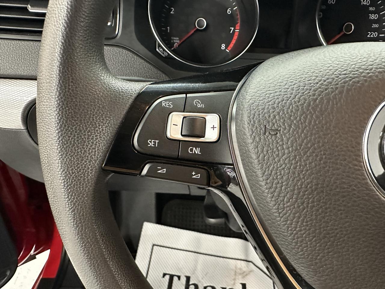 2016 Volkswagen Jetta 4dr 1.4 TSI Auto Trendline+ Photo17