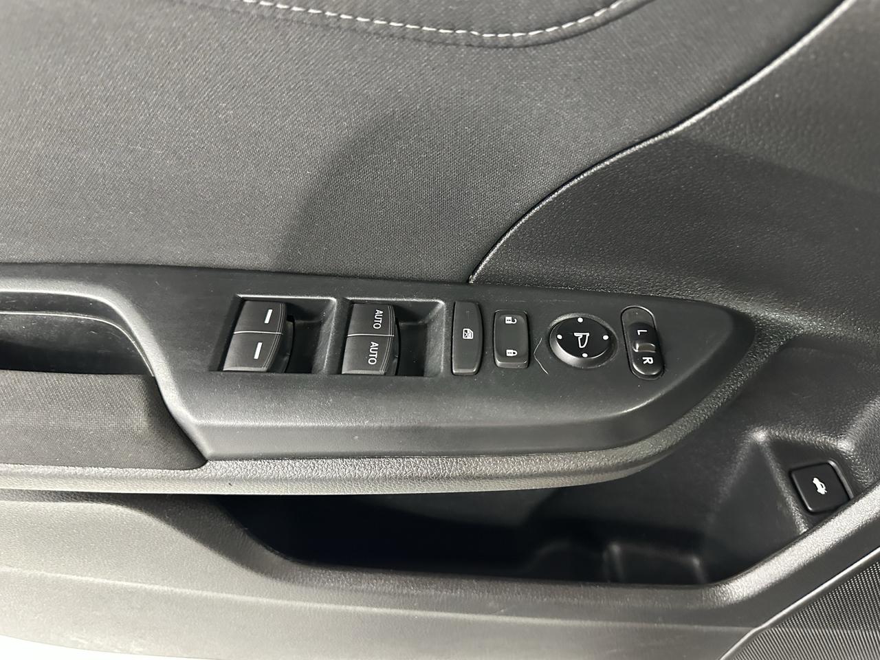 2016 Honda Civic 4dr CVT EX Photo31