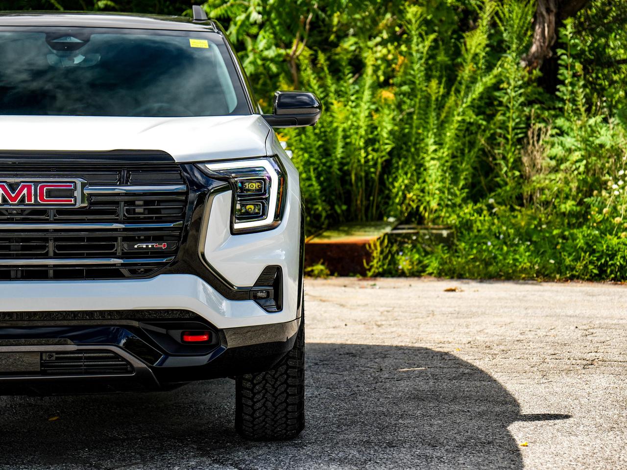 2027 GMC Terrain AWD AT4 Photo