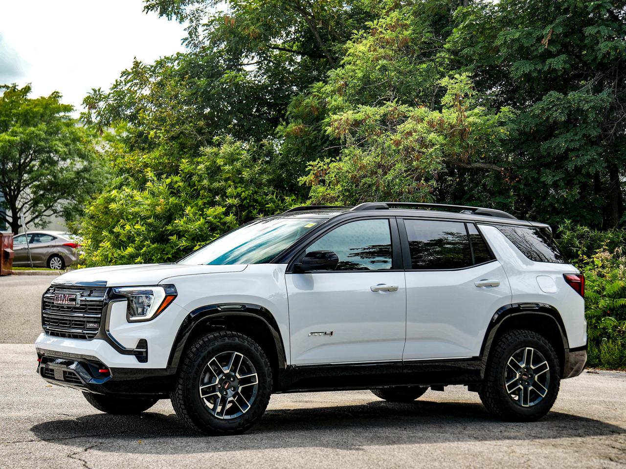 2027 GMC Terrain AWD AT4 Photo