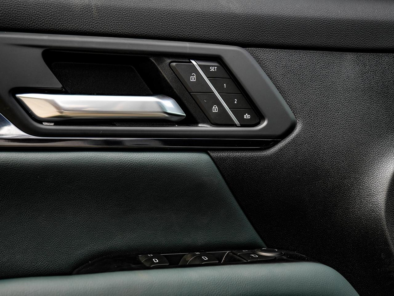 2027 GMC Terrain AWD AT4 Photo