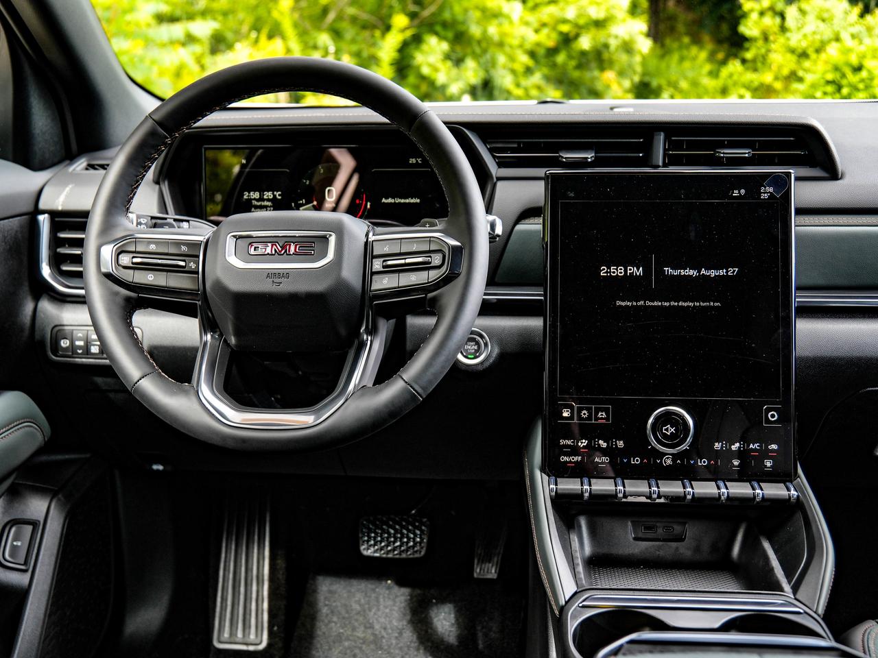 2027 GMC Terrain AWD AT4 Photo