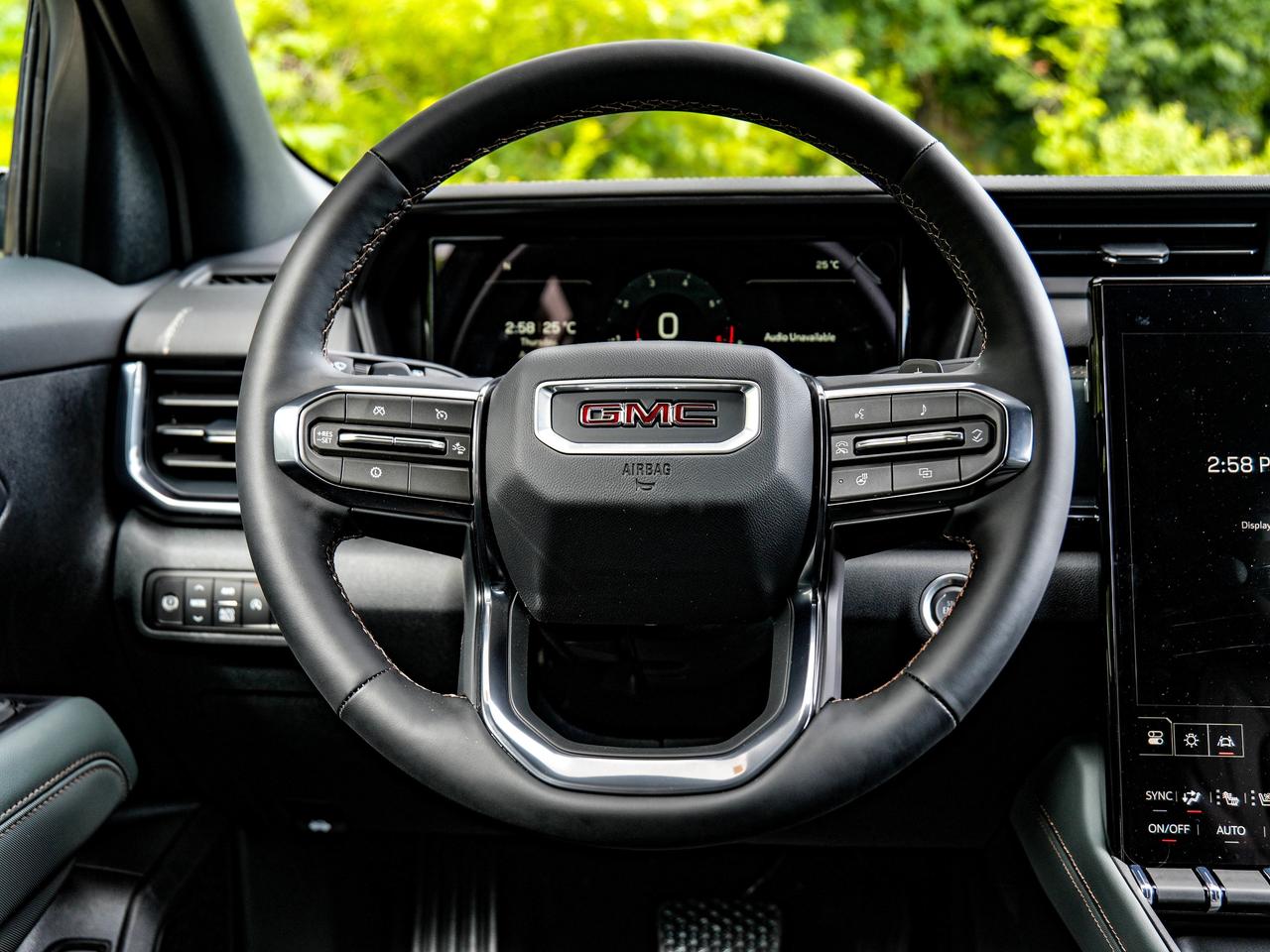 2027 GMC Terrain AWD AT4 Photo