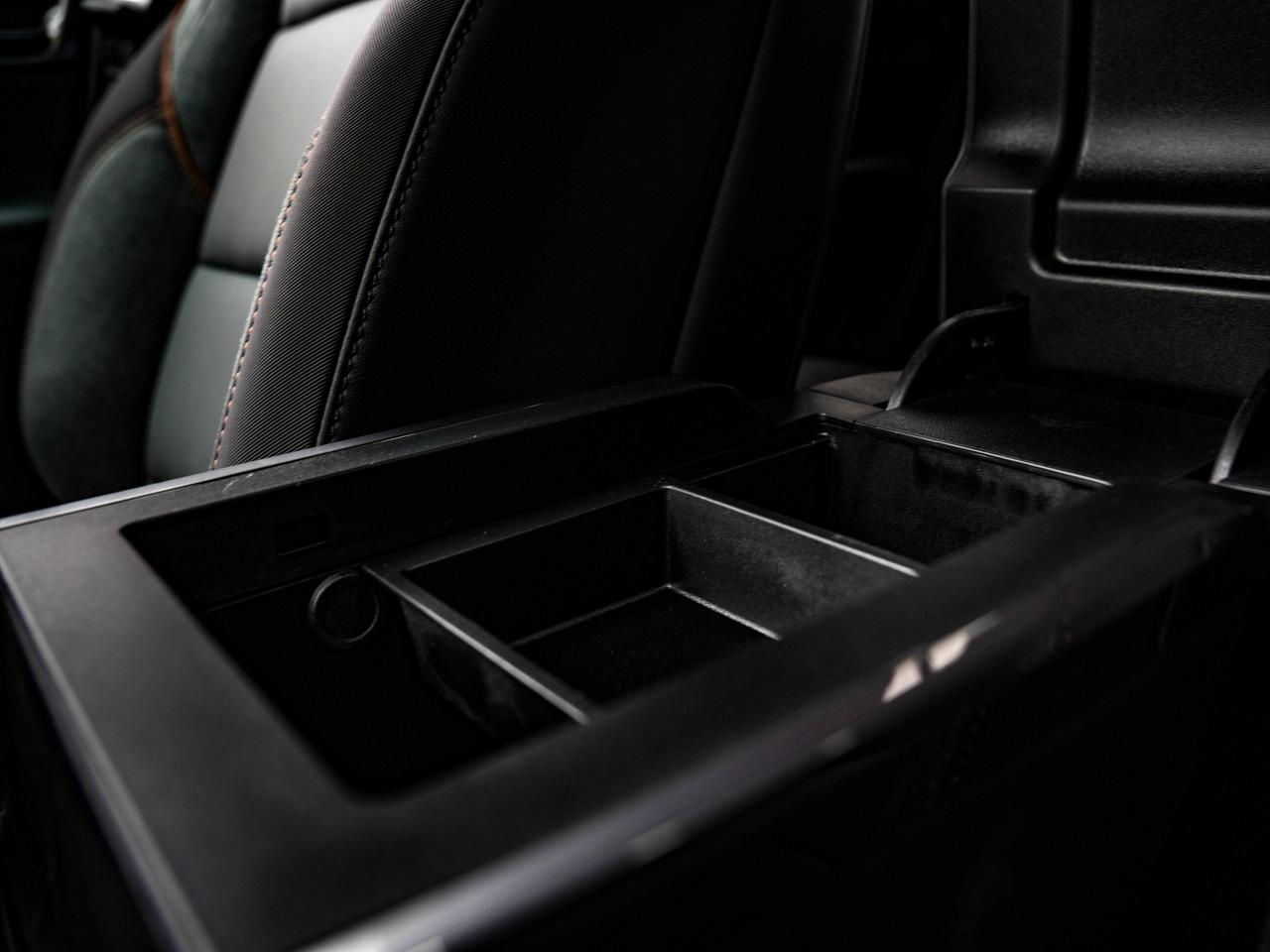 2027 GMC Terrain AWD AT4 Photo