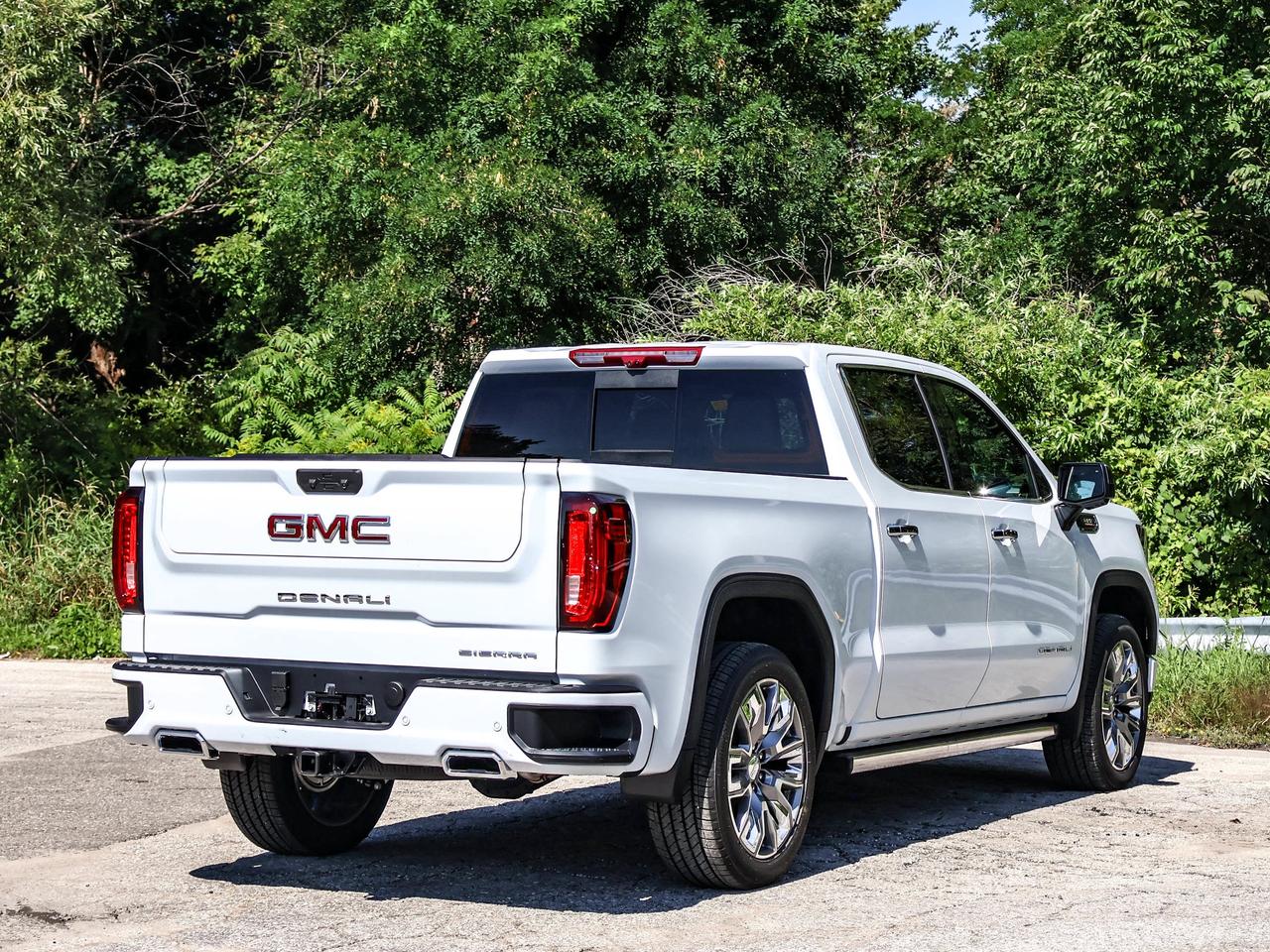2026 GMC Sierra 1500 Denali Photo