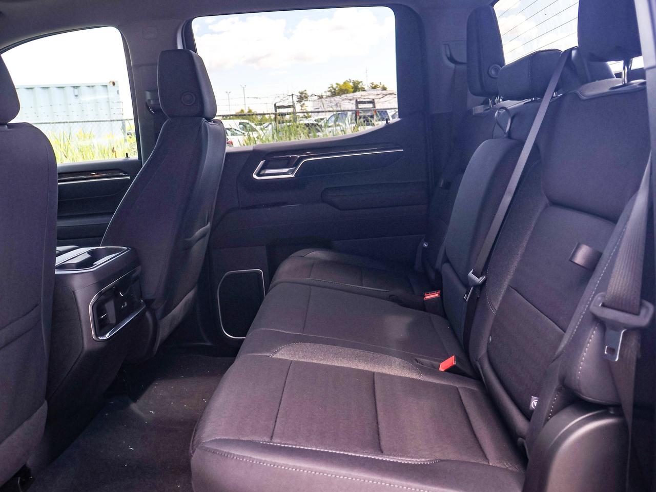 2026 GMC Sierra 1500 ELEVATION Photo