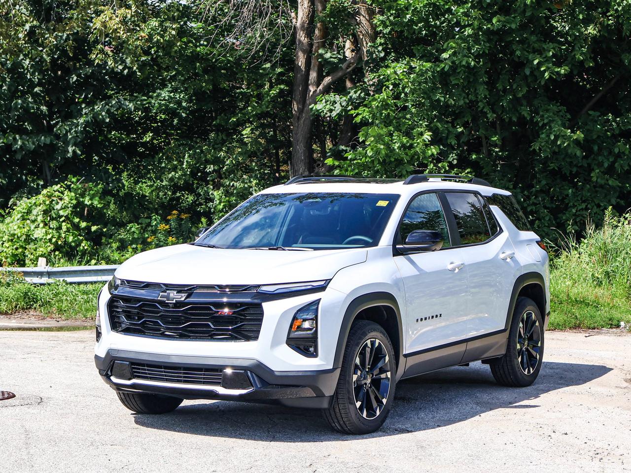 2027 Chevrolet Equinox AWD RS Photo