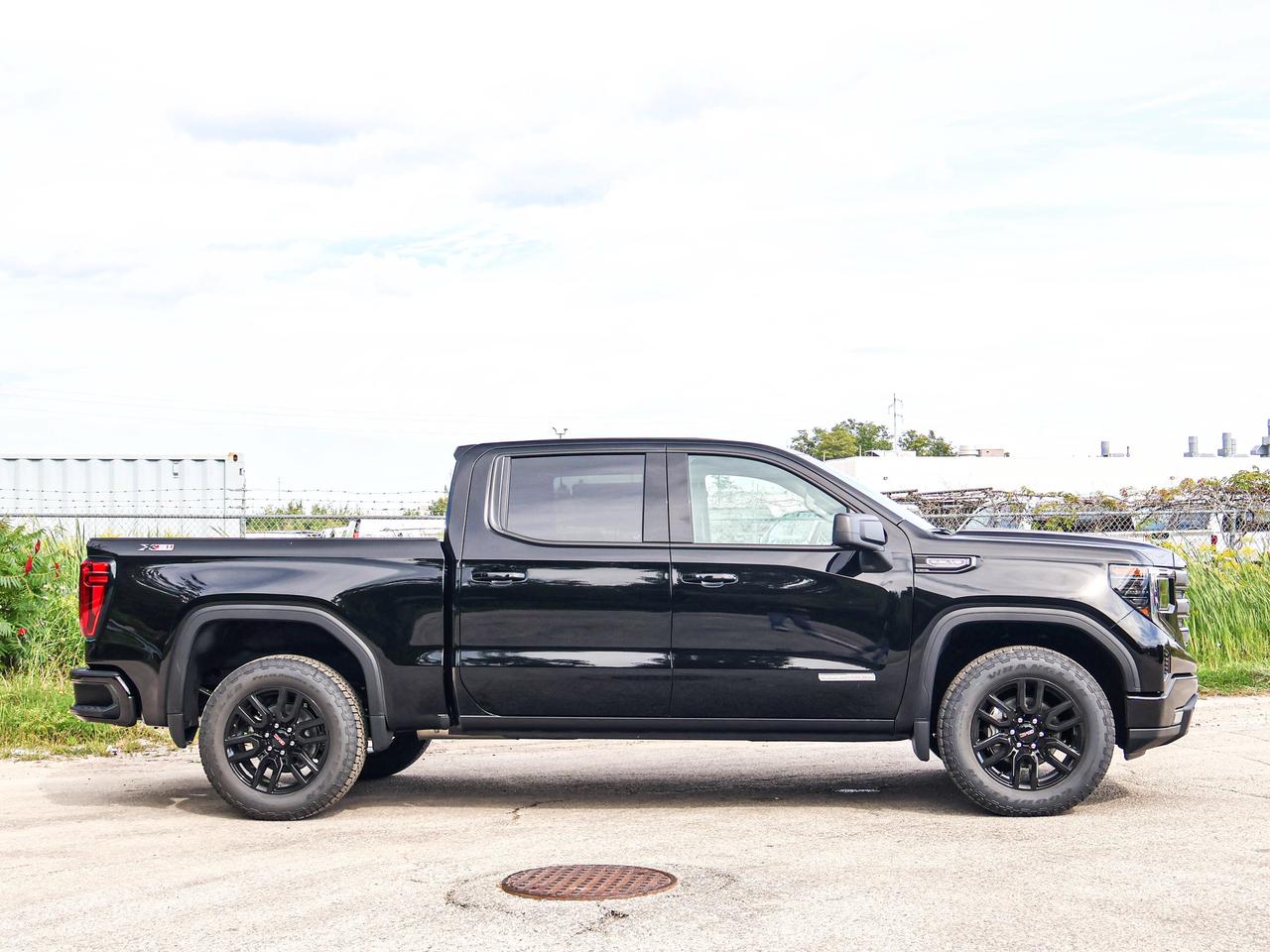 2026 GMC Sierra 1500 ELEVATION Photo