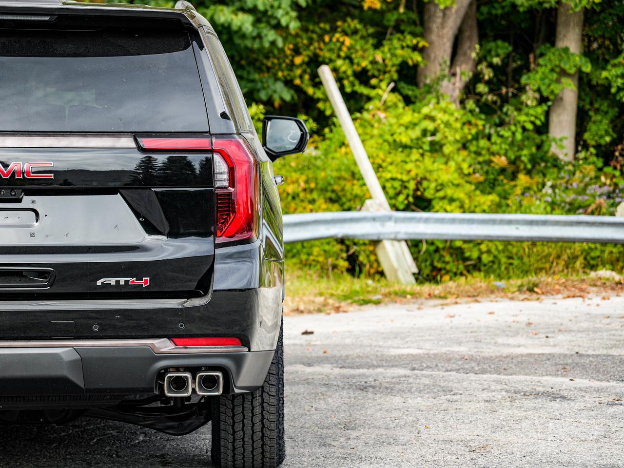 2026 GMC Yukon AT4 Ultimate Photo