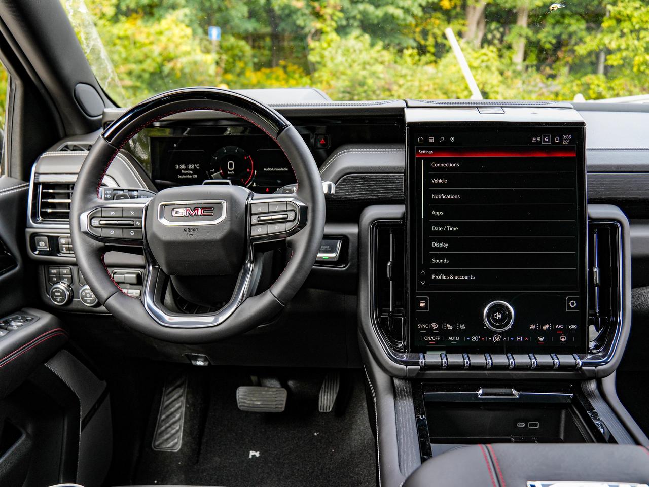 2026 GMC Yukon AT4 Ultimate Photo