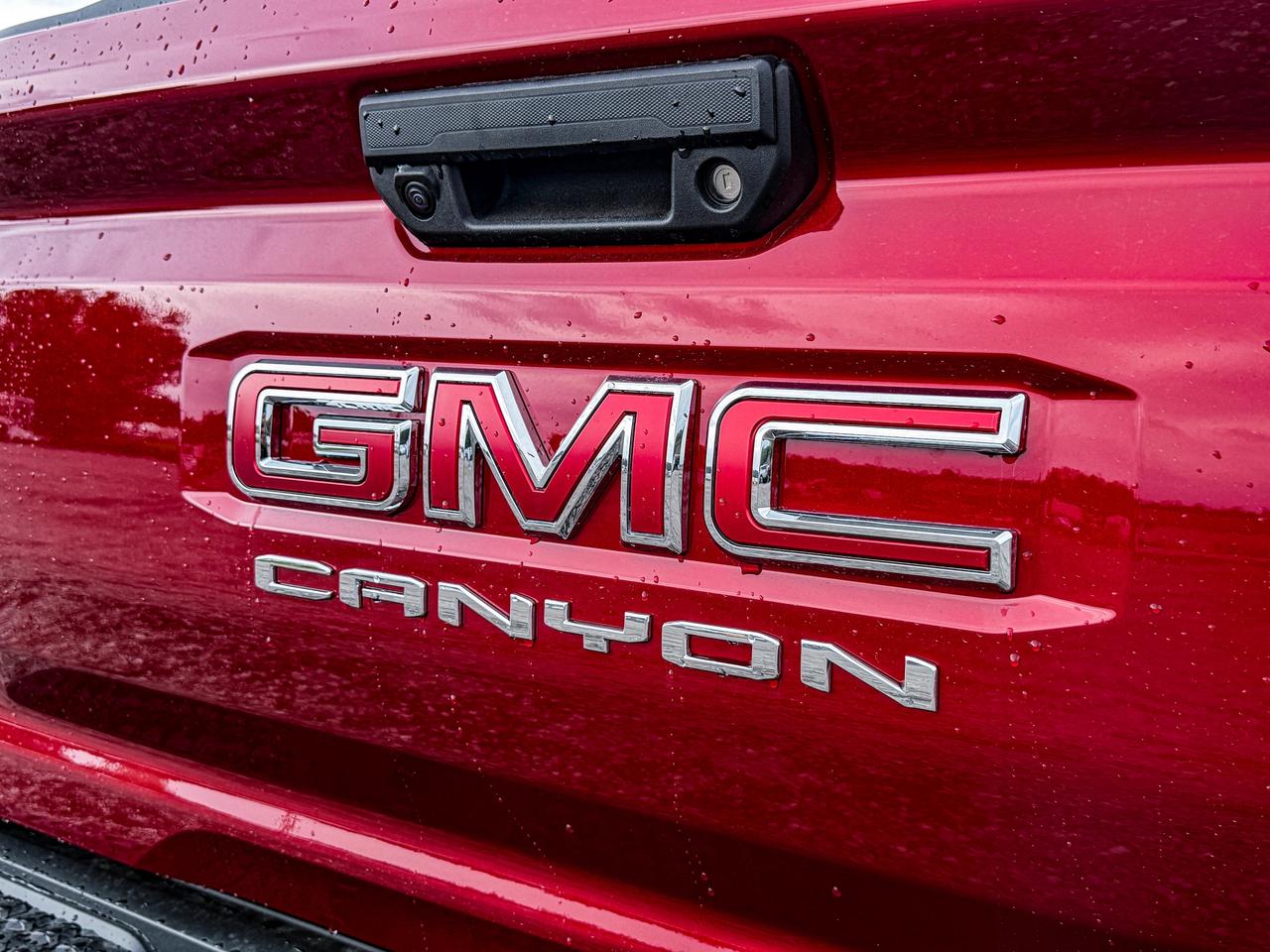 2026 GMC Canyon AT4 Photo