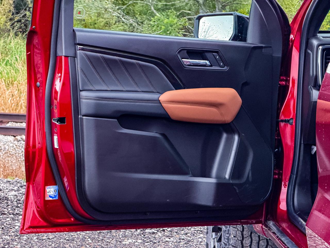 2026 GMC Canyon AT4 Photo