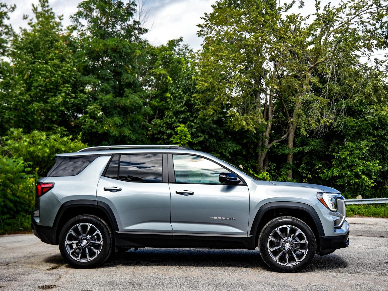 2027 GMC Terrain AWD Elevation Photo