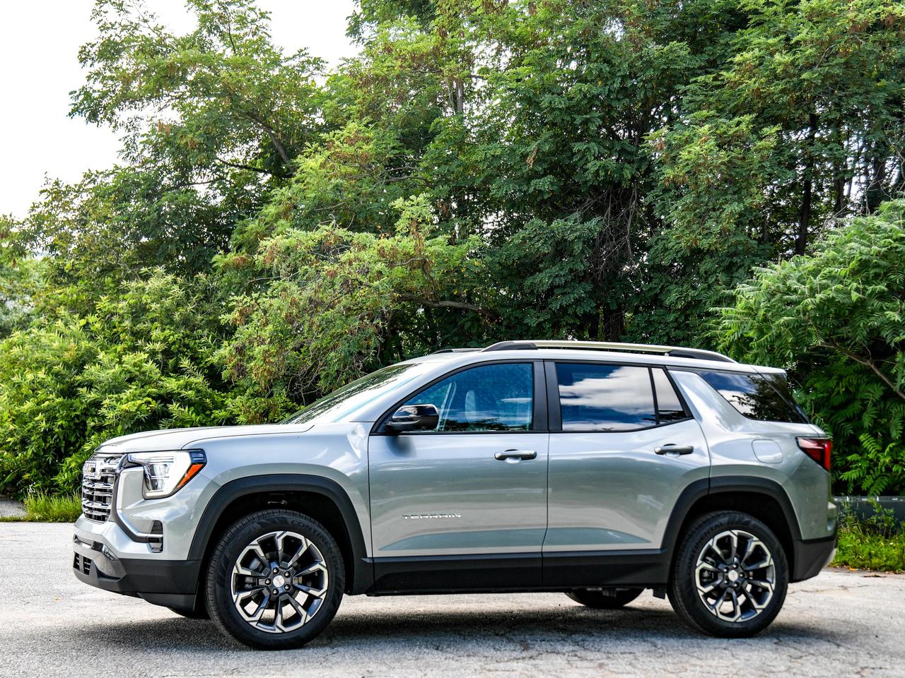 2027 GMC Terrain AWD Elevation Photo