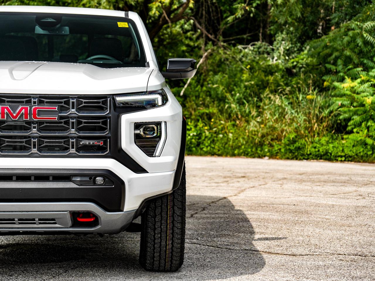 2026 GMC Canyon AT4 Photo