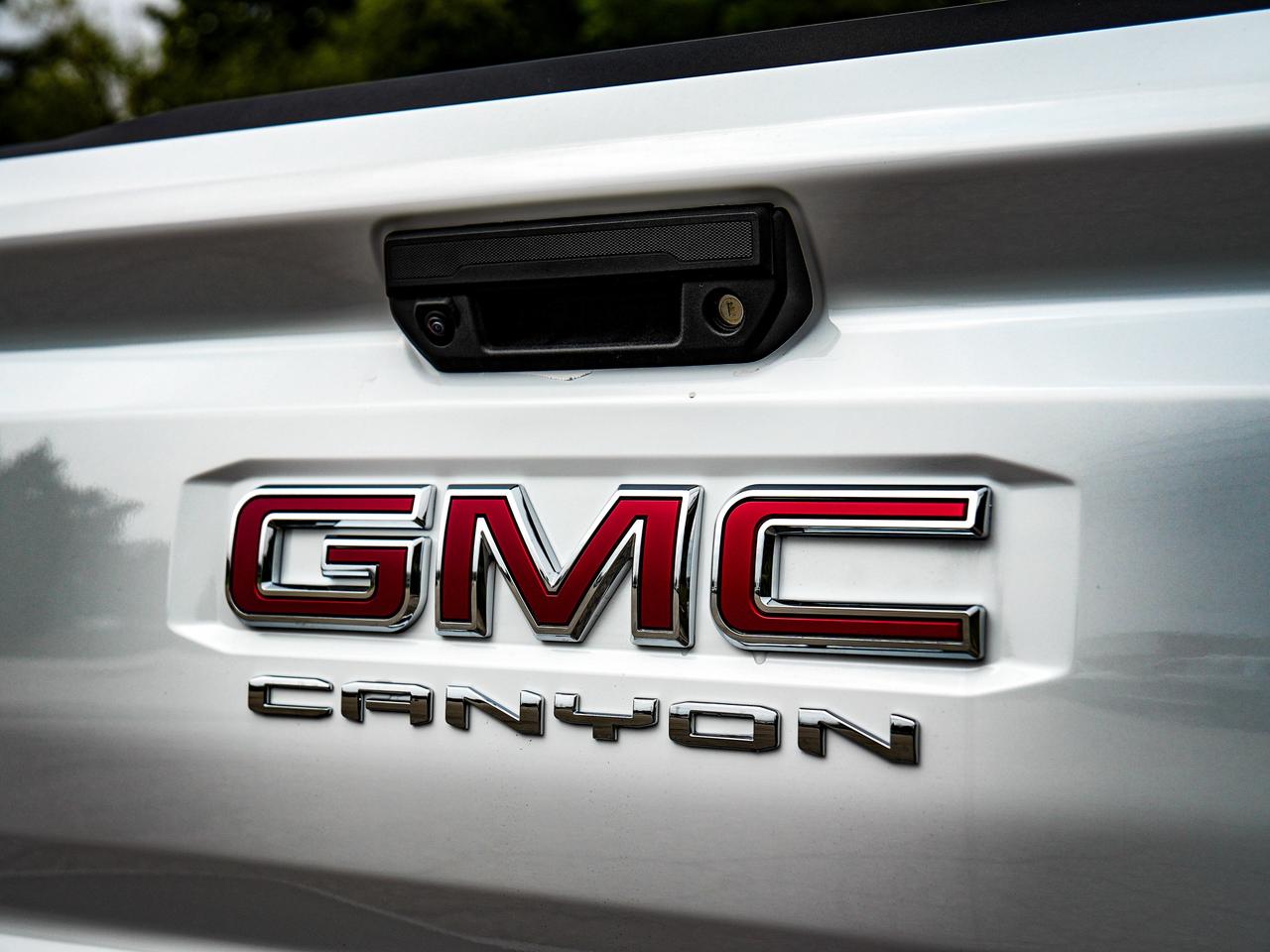 2026 GMC Canyon AT4 Photo