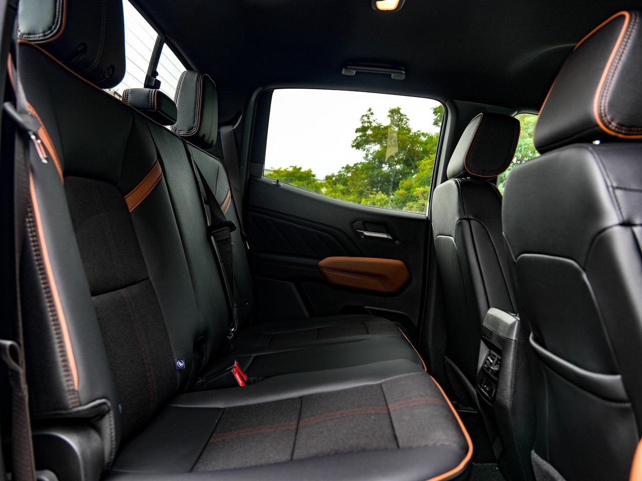2026 GMC Canyon AT4 Photo