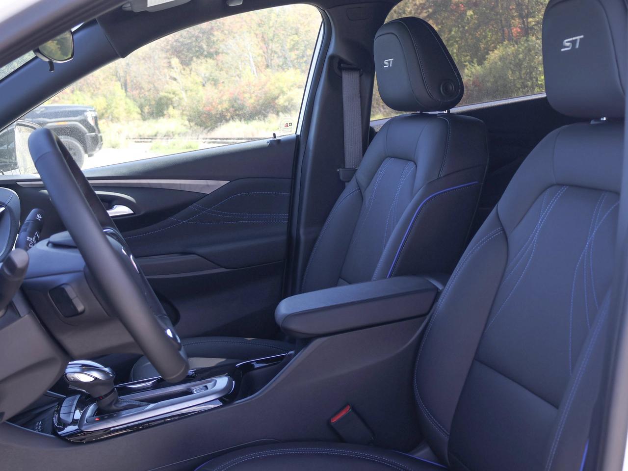 2026 Buick Envista Sport Touring Photo