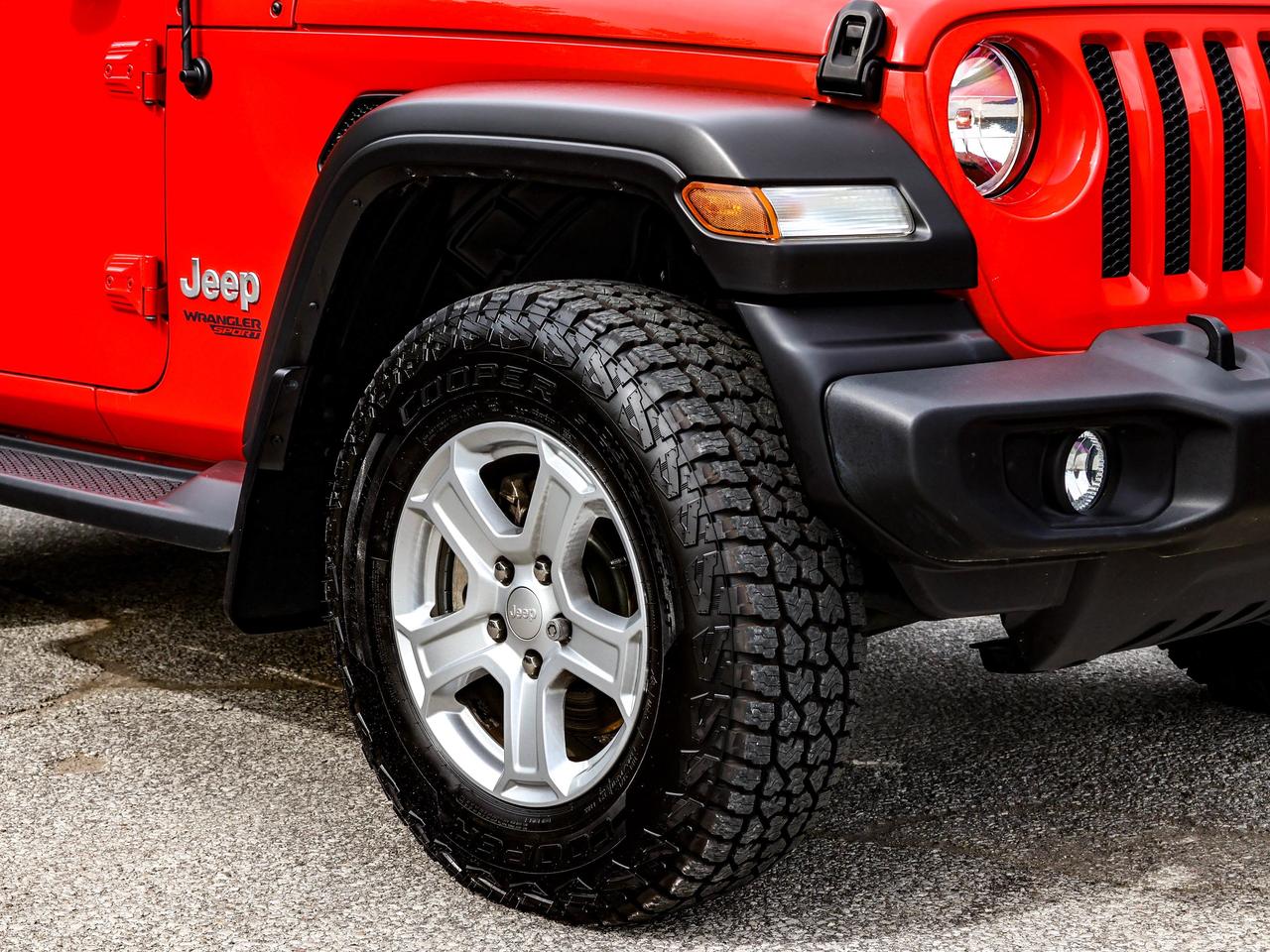 2021 Jeep Wrangler Sport S Photo