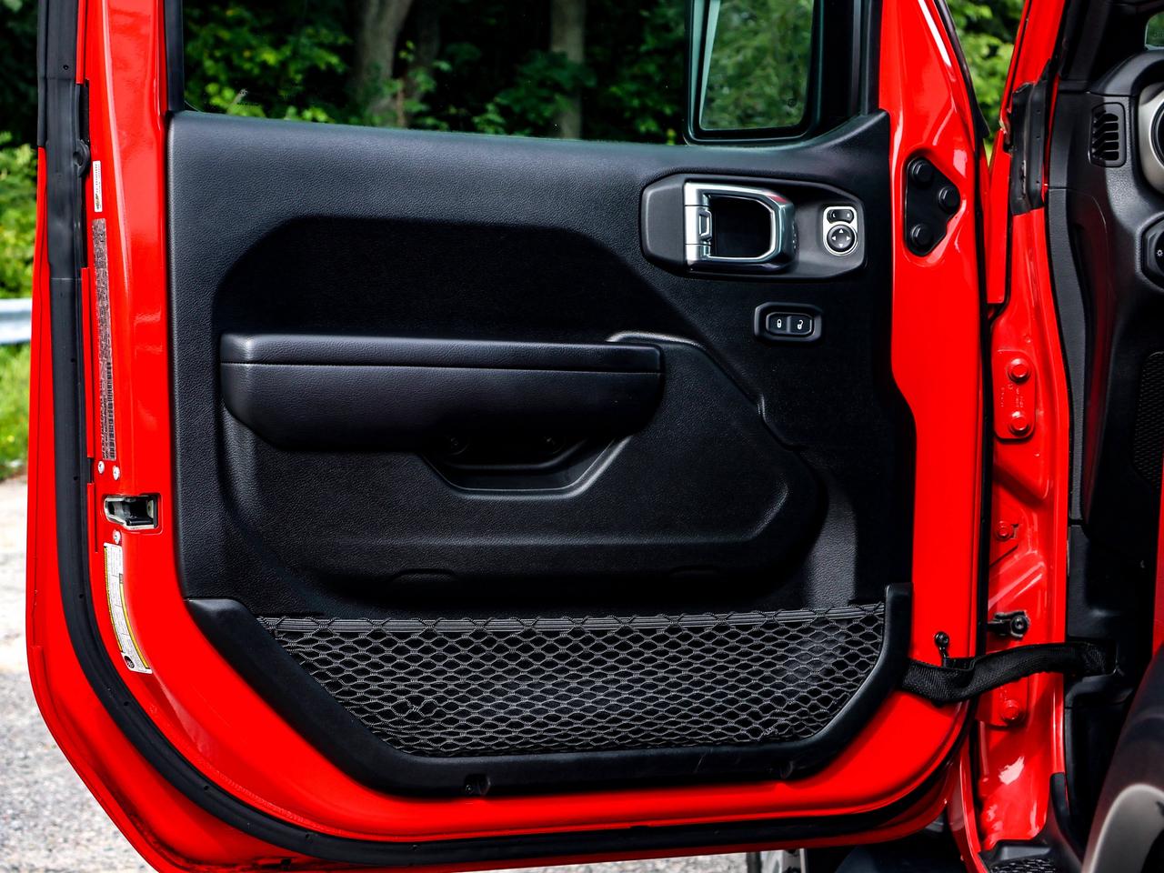 2021 Jeep Wrangler Sport S Photo