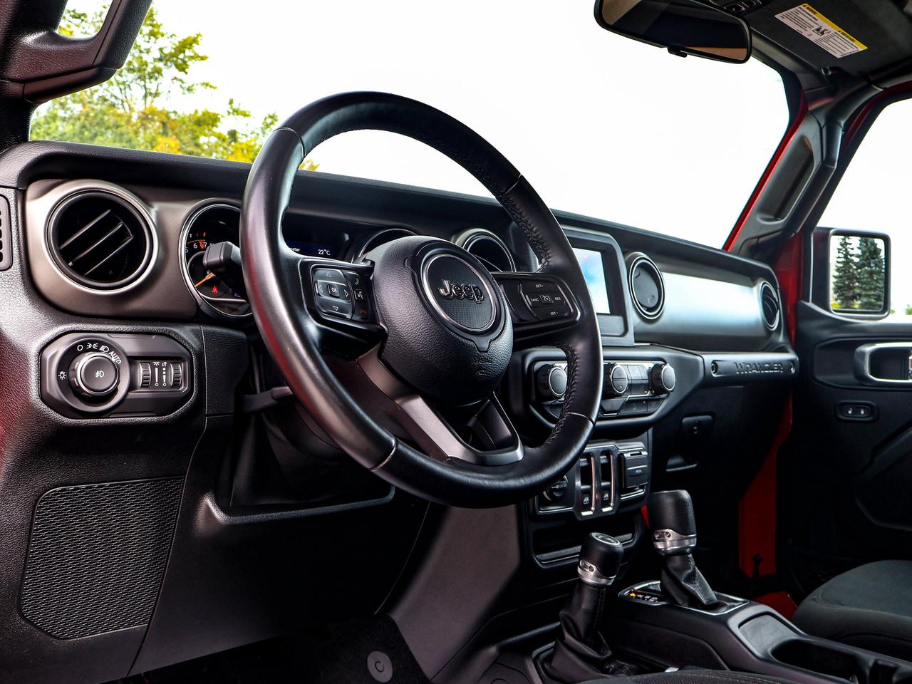 2021 Jeep Wrangler Sport S Photo