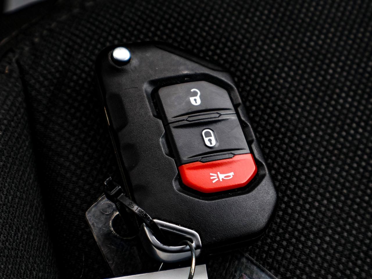 2021 Jeep Wrangler Sport S Photo